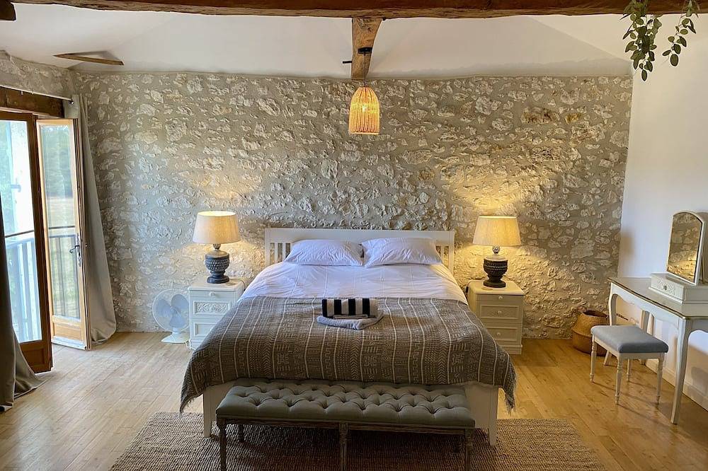 Gorgeous 5 Bed French Farmhouse in Eymet, Périgord Pourpre