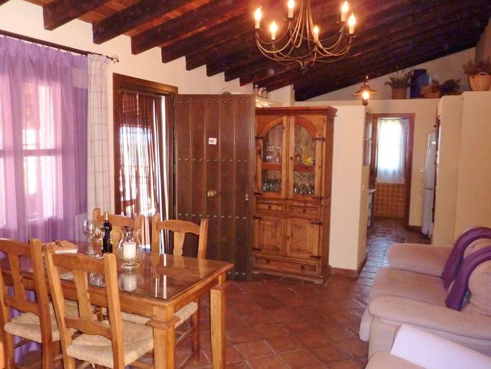 Chalet para 4 personas, con terraza y piscina, Familias con niños en Antequera - 2