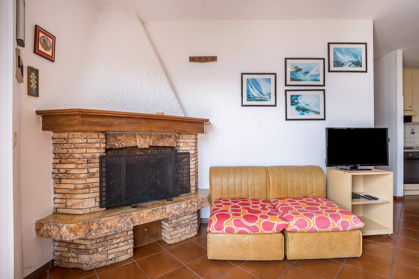 Ganze Wohnung, Ferienwohnung "Bellavista" mit Blick auf den See und Terrasse in Mezzolago, Ledro