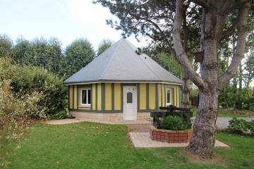 Maison de vacances pour 2 personnes, avec terrasse et jardin à Le Tilleul