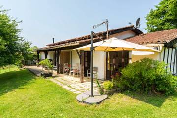 Ferme pour 6 Personnes dans Panjas, Gers, Photo 1