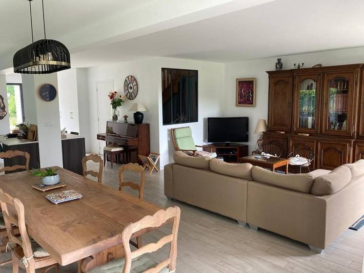 Location de vacances pour 8 personnes, avec jardin et vue, adapté aux familles dans Plage des Dunes (Penvénan) - 2