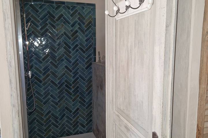 Location de vacances pour 2 personnes, avec jardin et piscine à Le Castellet - 4