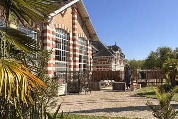 Gîte pour 4 personnes, avec jardin à Savonnières