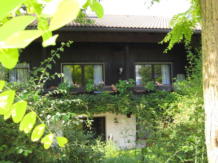 Ganze Ferienwohnung, Haus an der Therme - Ihre Ferienwohnung am Kurpark, 56 qm Obergeschoss, 1 extra Schlafzimmer in Bad Endorf, Chiemsee