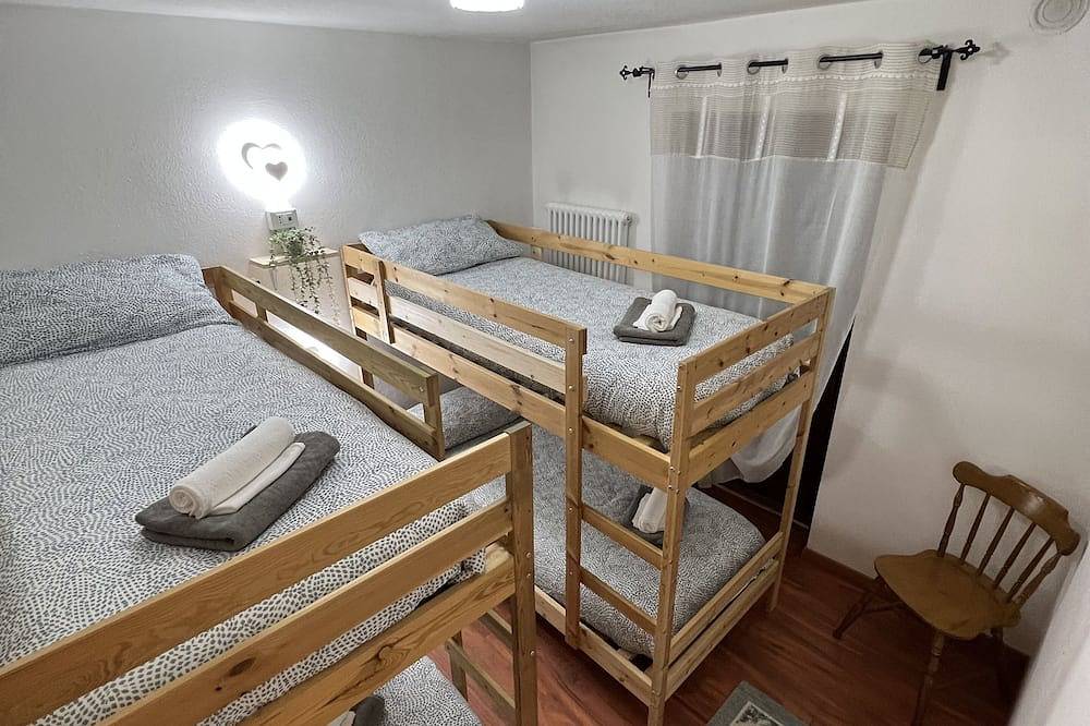 Ganze Wohnung, Cadore apartament in Lorenzago di Cadore, Südliche Karnische Alpen