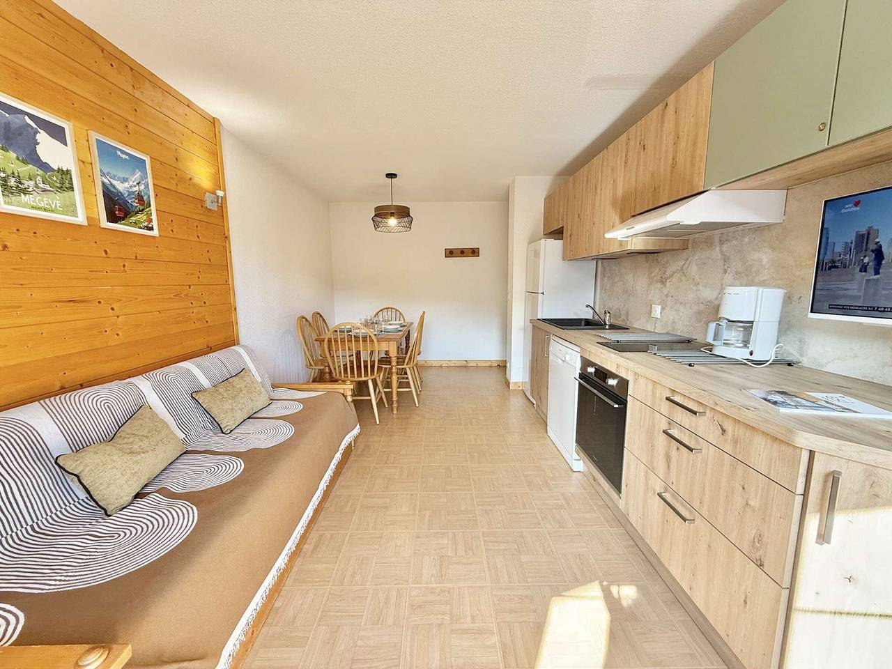 Apartamento entero, Apartamento de 3 habitaciones en Flumet para 6 personas con balcón in Flumet, Albertville region
