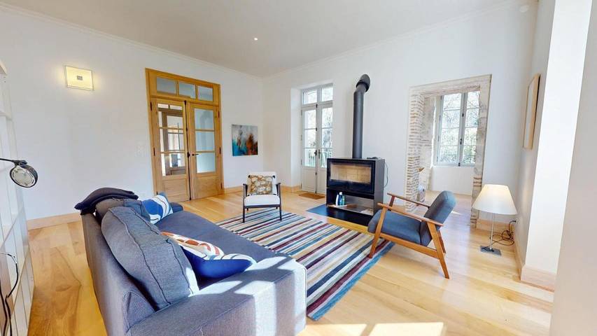 Location de vacances pour 11 personnes, avec jardin et balcon à Saint-Vincent-Rive-d'Olt - 2