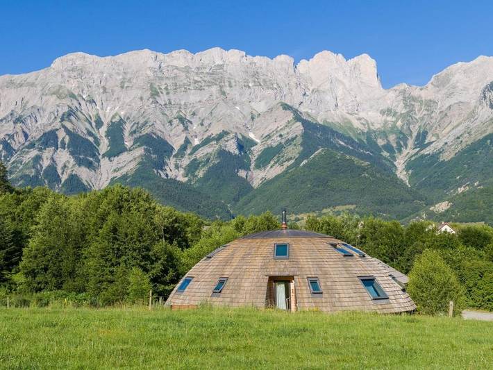 Maison d’hôte pour 2 personnes, avec Jacuzzi et Terrasse ainsi que Jardin et Sauna