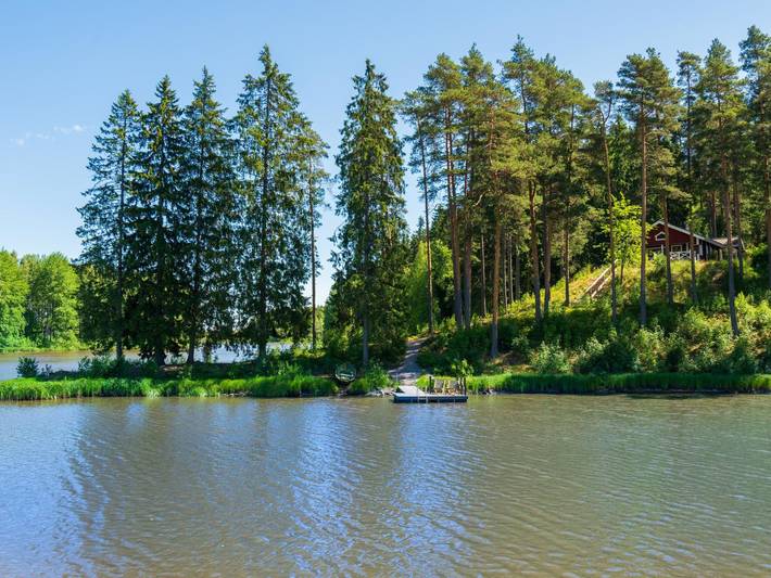 Kivitasku in Hirsjärvi, Eigentliches Finnland