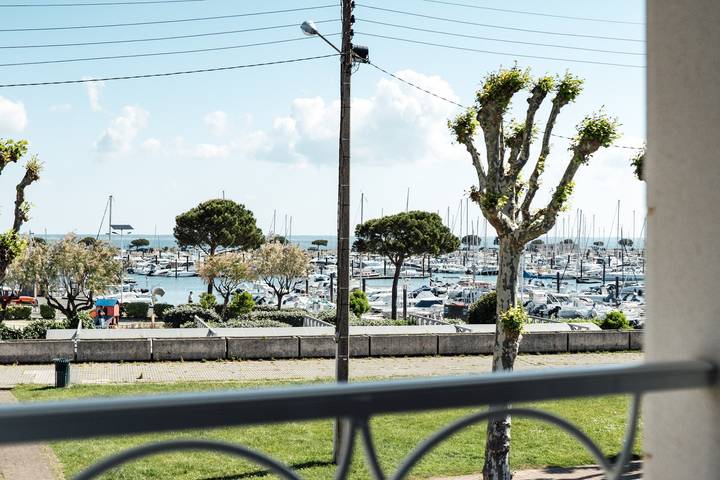 Location de vacances pour 8 personnes, avec terrasse et jardin dans Port d'Arcachon - 3