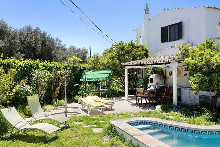 Casa de férias para 8 pessoas, com jardim e varanda, com animais de estimação em Luz de Tavira