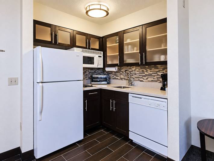 Staybridge Suites Chicago-Oakbrook Terrace in Condado de DuPage