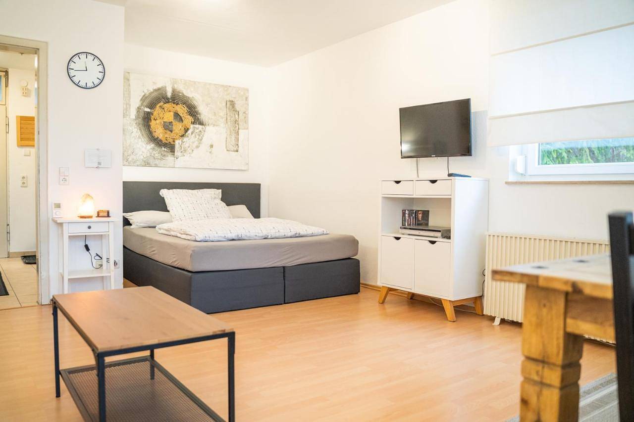 Geheel appartement, Apartment und Wg-Doppelzimmer Sonnenhalde in Tübingen, Neckar-Alb