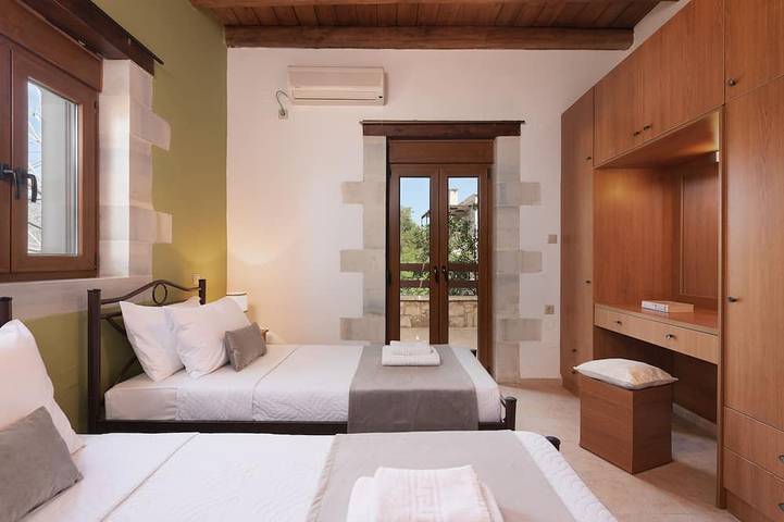 Koules Estate-Daphne, with Pool & BBQ, an Agricultural barn for Nature lovers in Rethymno und Umgebung