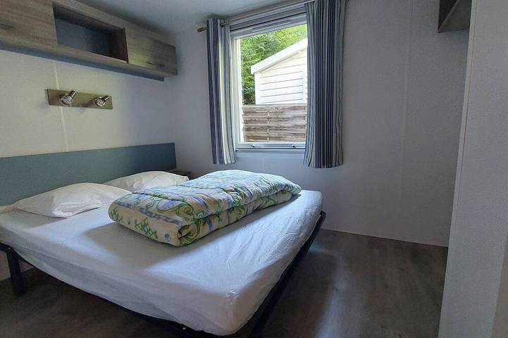 Mobil home pour 4 personnes à Saint-Laurent-en-Beaumont - 3