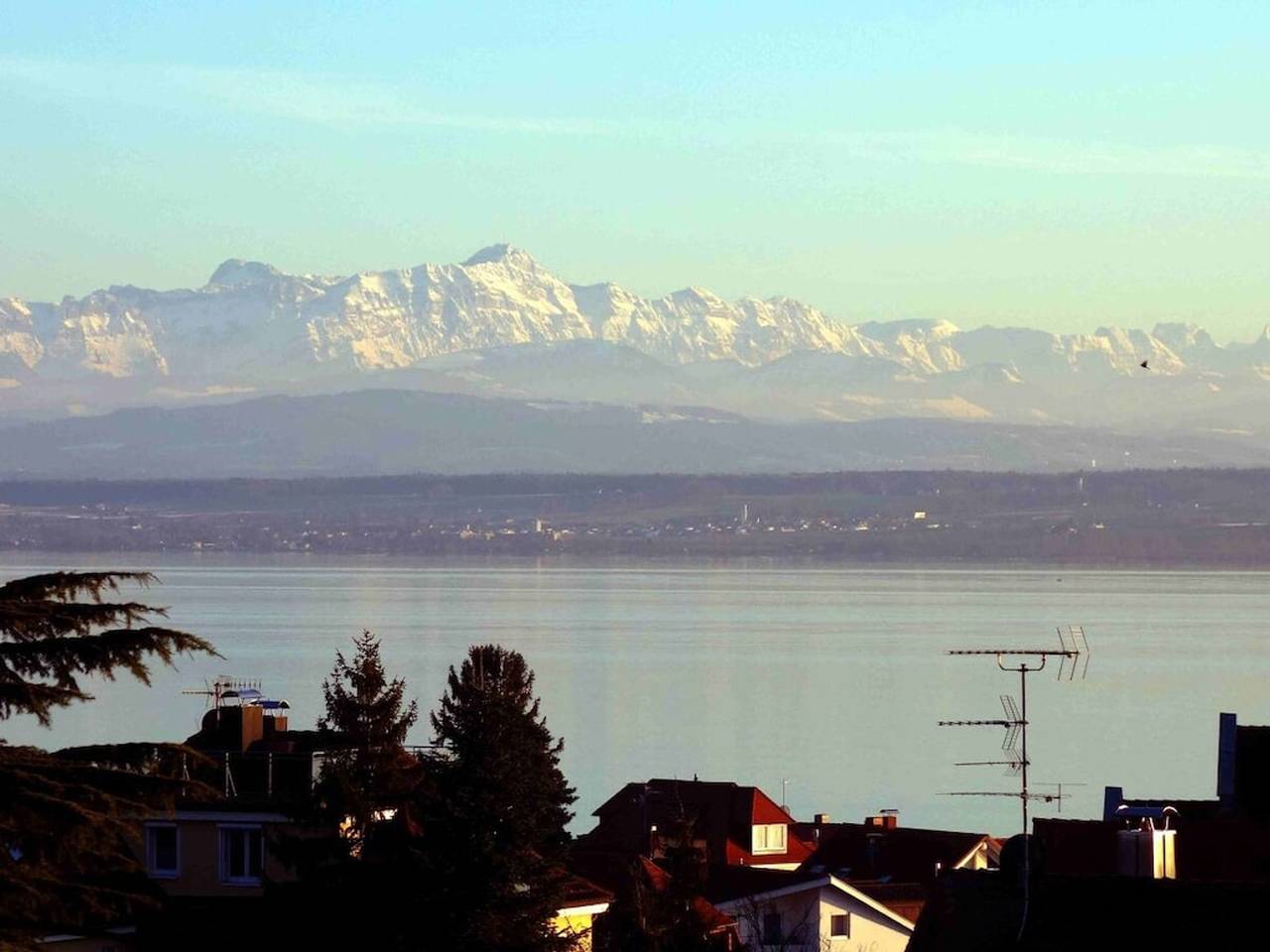 Holiday apartment with 2 bedrooms in Meersburg, Region Bodensee-Oberschwaben