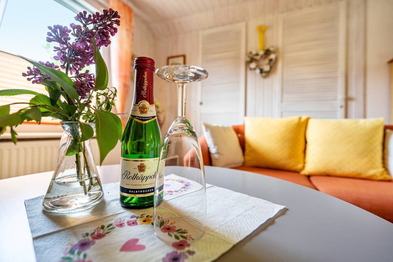 Ganze Wohnung, Ferienwohnung Lucke" mit Bergblick, privater Terrasse und Wi-Fi in Lückendorf, Oybin
