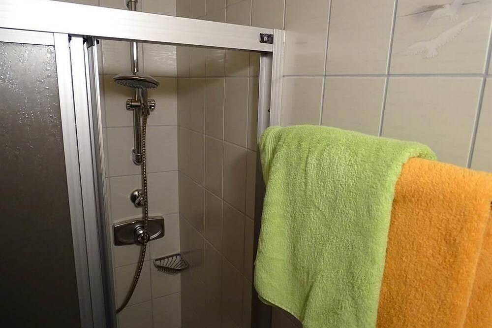 Doppelzimmer - Pension Bayrhammer in Faistenau, Bezirk Salzburg-Umgebung