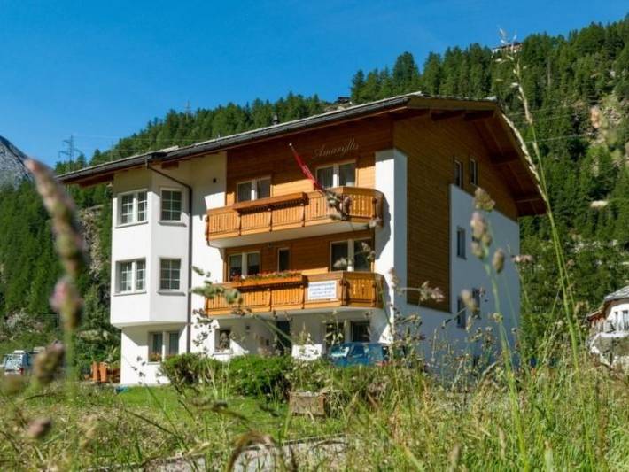 Ferienwohnung für 5 Personen, mit Balkon in Saas-Grund - 2