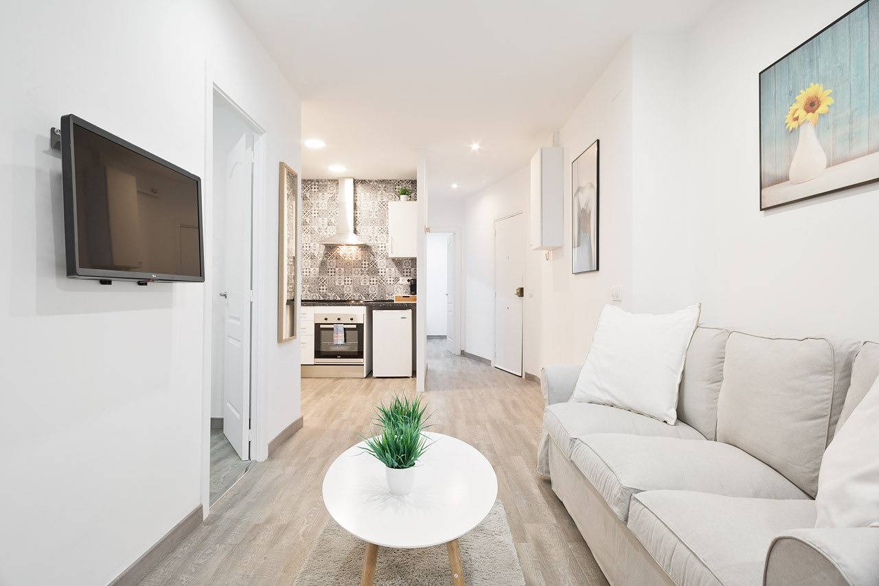 Entire apartment, Ref. 348356 in Barcelona Centre, Barcelona