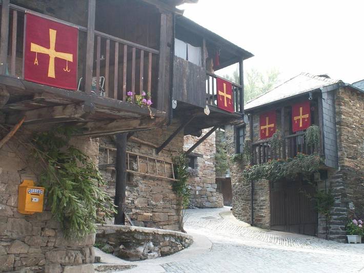 Apartamento para 3 personas, con Balcón y Vistas en Ponferrada