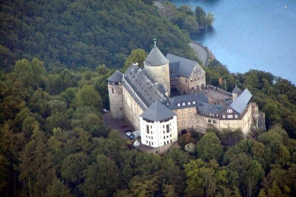 Ganze Wohnung, Komfort-Wohnung, 72 qm Traumblick , Kassel, Documenta ,,nähe Edesee-Fritzlar in Niedenstein, Schwalm-Eder-Kreis