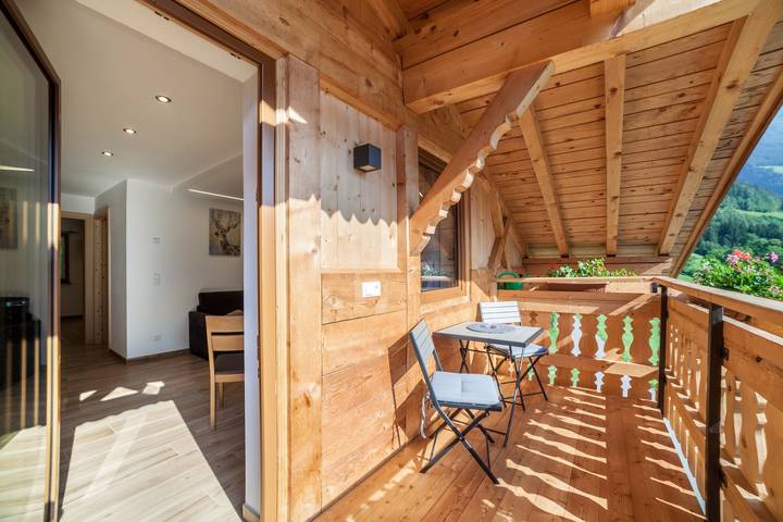 Hel lejlighed, Pet-friendly Apartment "Innergasserhof Ferienwohnung Enzian" in St. Martin in Passeier, Passeiertal