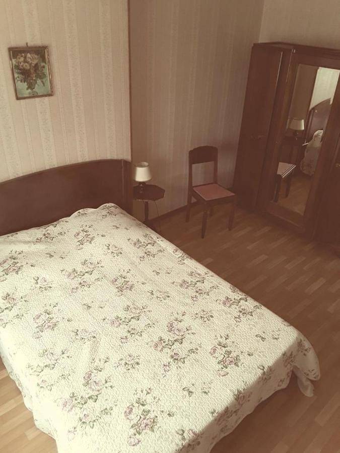 2-Bedroom Town Home in Chuffilly-Roche, Ardennes