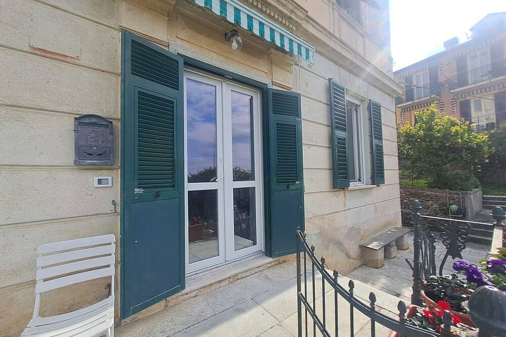 Appartamento intero, Central Design Flat With Parking, Bogliasco in Bogliasco, Riviera Ligure