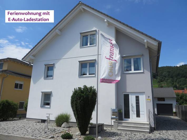 Ferienwohnung für 4 Personen, mit Balkon/Terrasse und Terrasse sowie Garten