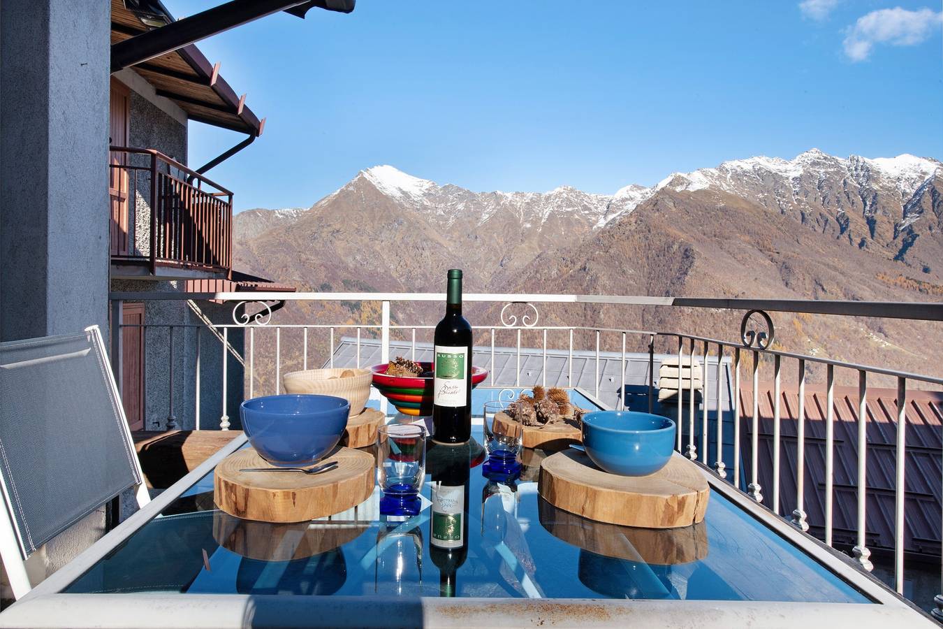 Maison de vacances "Baita Margherita" avec vue sur montagne et terrasse privée in Casargo, Alpes orobiennes occidentales
