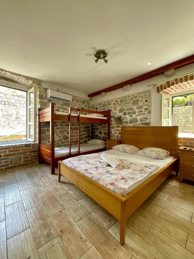 Maison d’hôte pour 4 personnes, animaux acceptés à Kotor - 3