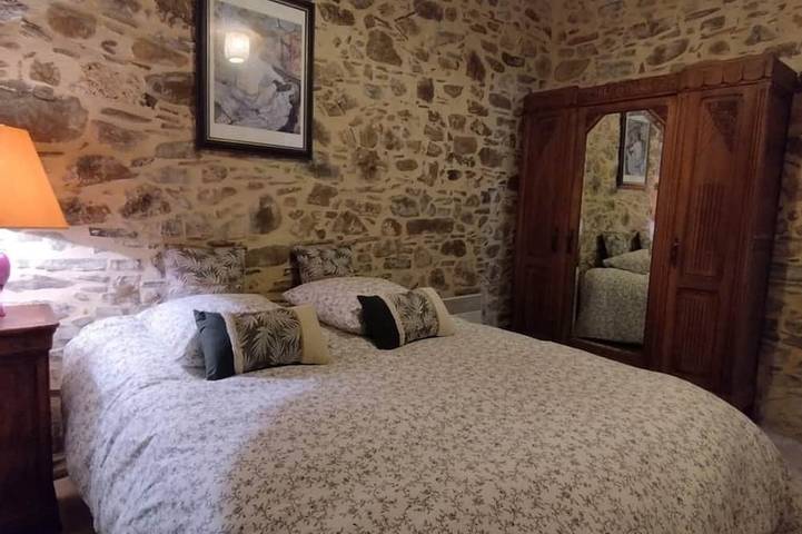 Gîte pour 6 personnes, avec Jardin à Cessenon-sur-Orb - 4