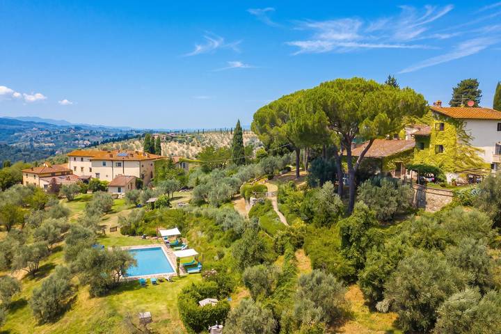 Appartamento per 4 persone, con terrazza e piscina, con animali domestici a Impruneta