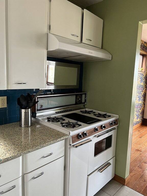 Relax & Recharge: Mid-Century Modern Home with Sauna in Spring Green in Sauk County