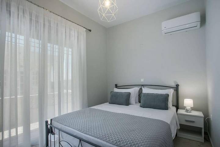 Ferienhaus für 6 Personen, mit Garten und Balkon sowie Pool in Afantou - 4