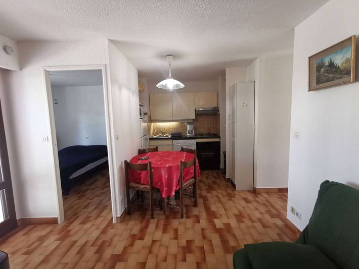 Gîte pour 6 personnes, avec piscine, animaux acceptés dans Plage de La Roquille - 4