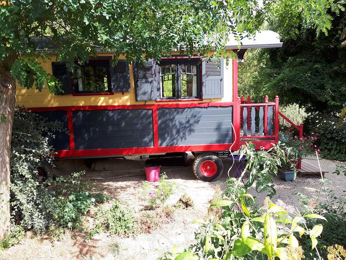 Gîte pour 4 personnes, avec jardin et piscine, animaux acceptés dans Saint-Amand-Montrond - 2