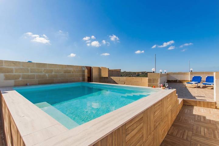 Ferienhaus für 7 Personen, mit Terrasse und Pool auf Malta
