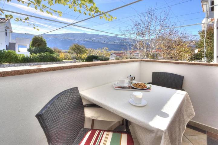 Ferienwohnung für 4 Personen, mit Balkon in Kvarner Bucht