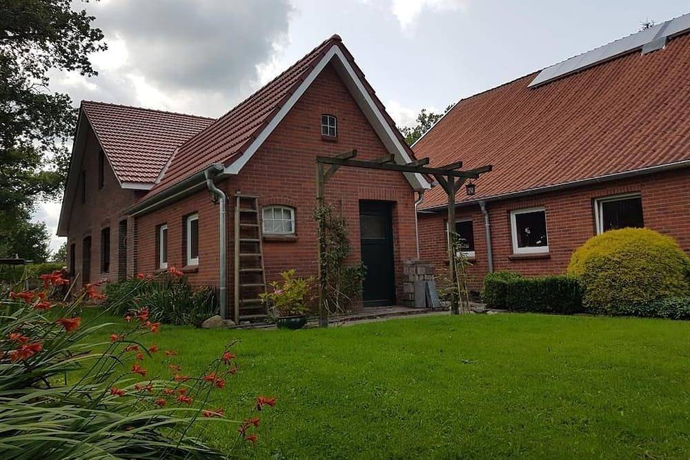 Ganze Wohnung, Fewo Nordmeer - Landhaus Westerloy in Westerstede, Ammerland