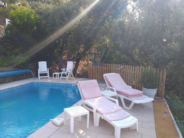 Villa pour 8 personnes, avec vue sur le lac et piscine ainsi que jardin et vue, animaux acceptés à Bormes-les-Mimosas - 3