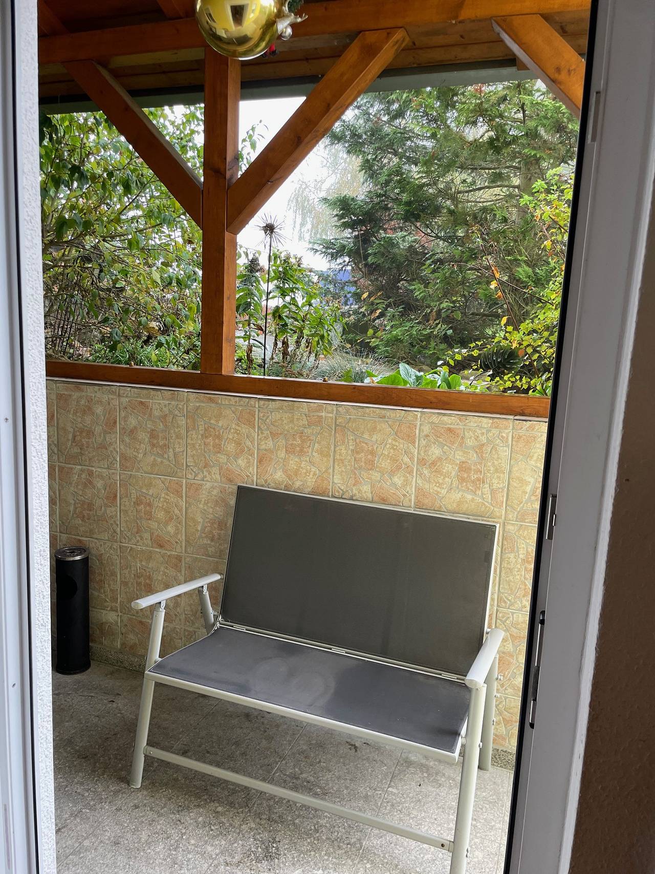 Ganze Wohnung, Ferienwohnung Ingrid Rautenberg" mit privater Terrasse, privatem Garten und Wi-Fi in Krautheim, Hohenlohe