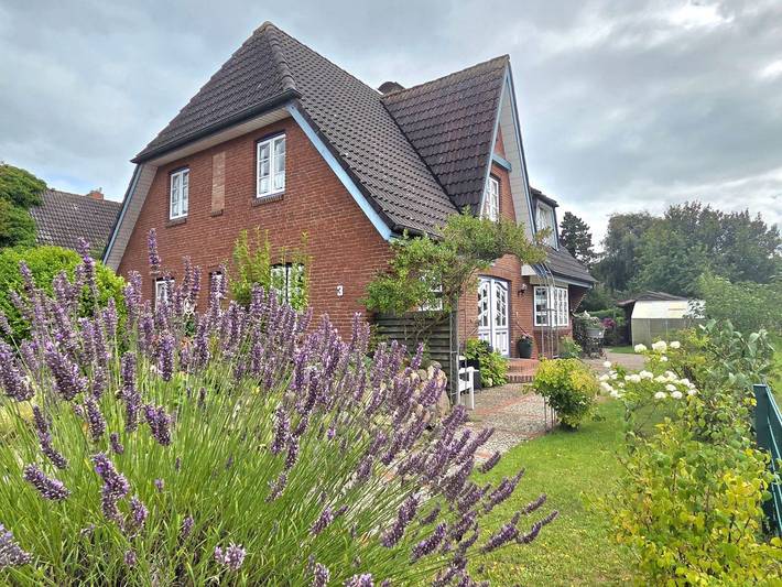 Ferienwohnung für 2 Personen, mit Terrasse und Garten in Wrixum
