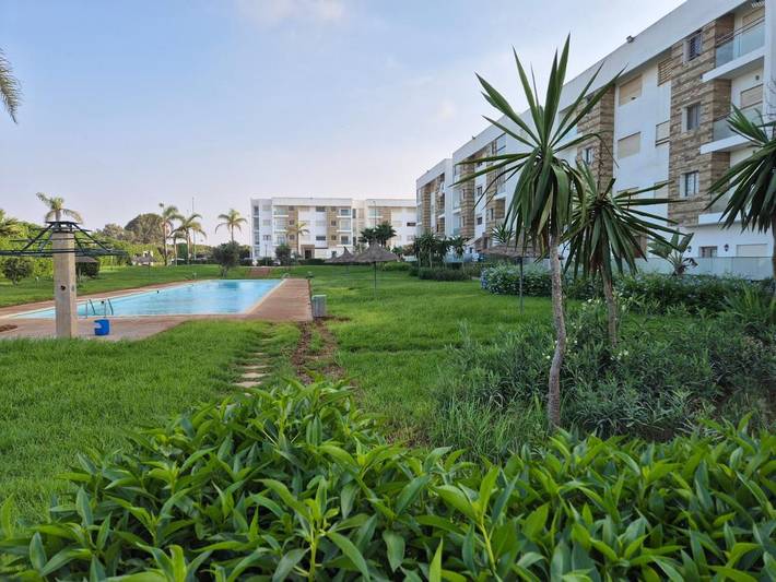 Appartement de vacances pour 5 personnes, avec vue ainsi que jardin et piscine