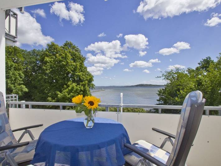 Ferienwohnung für 2 Personen, mit Balkon, kinderfreundlich in Lauterbach (Rügen) - 3