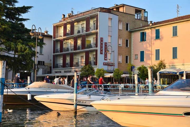 Hôtel pour 2 personnes, avec Terrasse dans Iseo