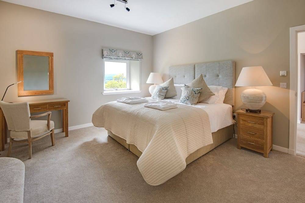 Granary, 8 Schlafplätze, hervorragende Umnutzung der Scheune. Hervorragende Aussicht, in der Nähe in Gattonside, Scottish Borders