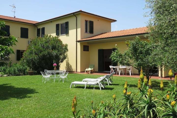 Agriturismo für 6 Personen, mit Garten und Pool in Norditalien